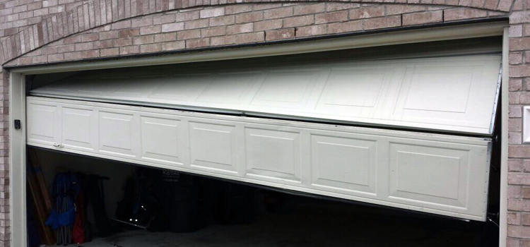 emergency door replacement Lakeland Village